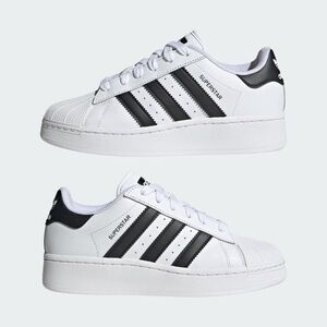 NWT Adidas Superstar Size 9